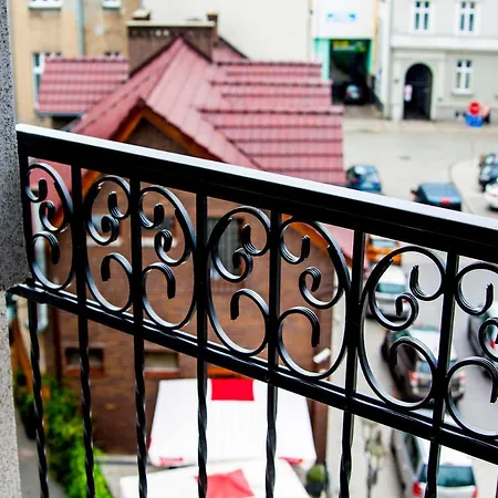 Grodowa 2 * Gliwice
