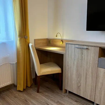 Apartment Grodowa 2 *