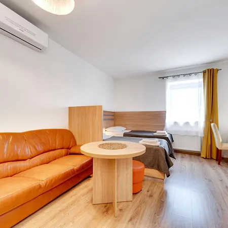 Apartment Grodowa 2 *